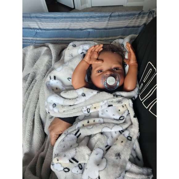 20" Boy Lifelike American Realistic Reborn Soft Body Black Boy Baby Dolls - Picture 3 of 9